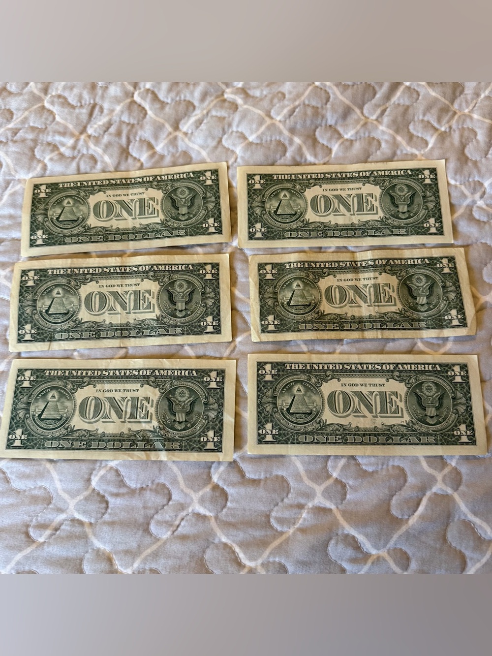 Series 2017A US One Dollar & Two Dollar STAR NOTE Bills - Picture 5 of 5